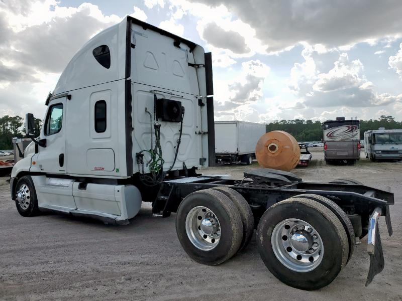 1FUJGLDR5CSBP6850 - 2012 FREIGHTLINER CASCADIA 1 Biały zdjęcie 3