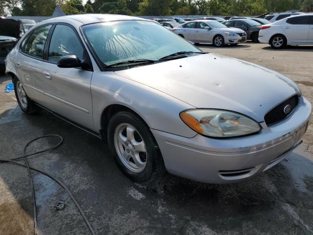 1FAFP53285A241425 - 2005 FORD TAURUS SE GRAY photo 4