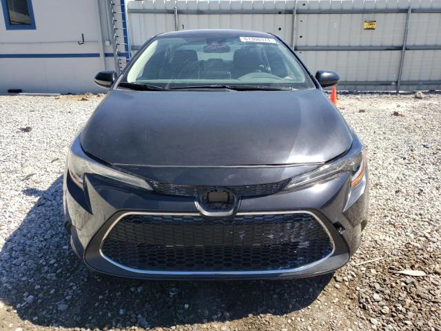 5YFEPRAE3LP068335 - 2020 TOYOTA COROLLA LE CHARCOAL photo 5