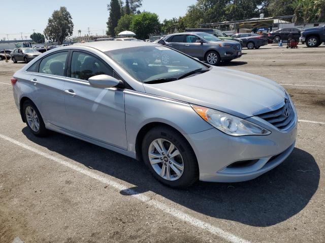 5NPEB4AC4CH372562 - 2012 HYUNDAI SONATA GLS BLUE photo 4