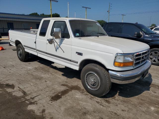 1FTHX25G4NKA03169 - 1992 FORD F250 WHITE photo 4