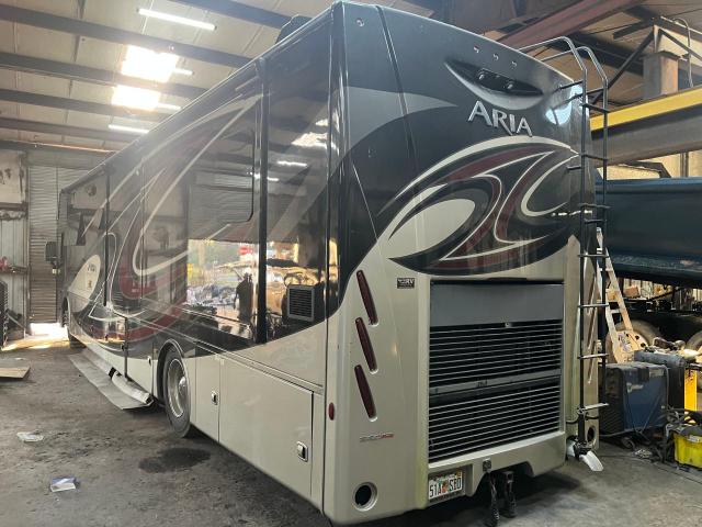 4UZACHFC1MCMT3659 - 2021 FREIGHTLINER CHASSIS XC შავი ფოტო 3