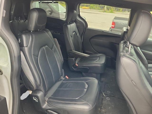 2C4RC1BG8KR537531 - 2019 CHRYSLER PACIFICA TOURING L WHITE photo 6