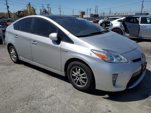 JTDKN3DU8E1782056 - 2014 TOYOTA PRIUS SILVER photo 4