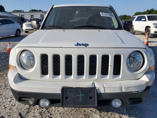 1C4NJPFA7HD122578 - 2017 JEEP PATRIOT LATITUDE WHITE photo 5