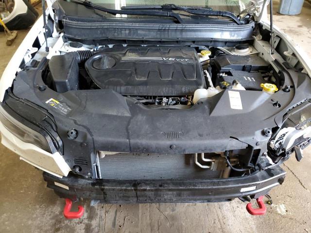 1C4PJMBX5KD230948 - 2019 JEEP CHEROKEE TRAILHAWK WHITE photo 12