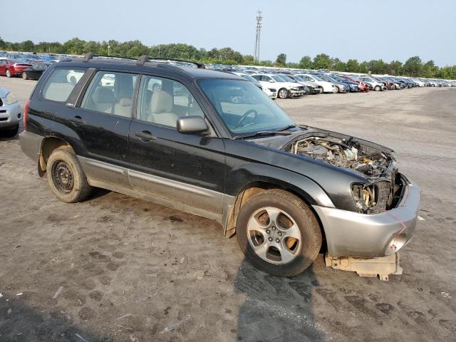 JF1SG656X4H743086 - 2004 SUBARU FORESTER 2.5XS Черный фото 4