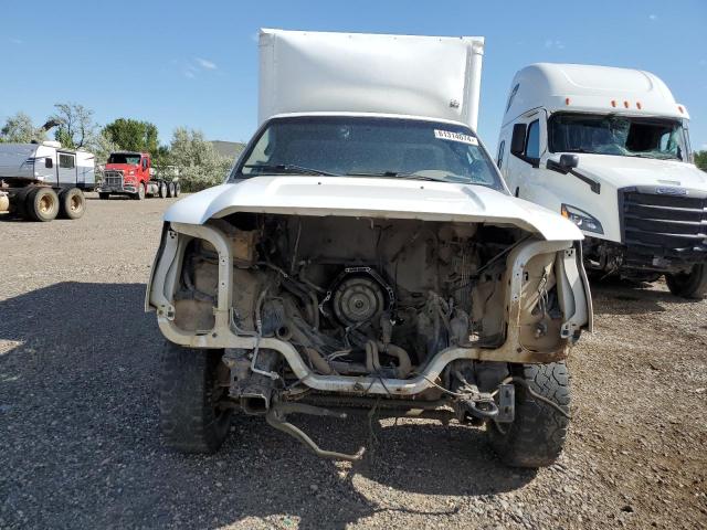 1FDBF2B62FEA47591 - 2015 FORD F250 SUPER DUTY WHITE photo 5