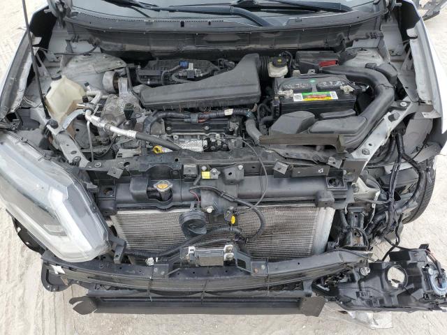 5N1AT2MT3JC799585 - 2018 NISSAN ROGUE S SILVER photo 12