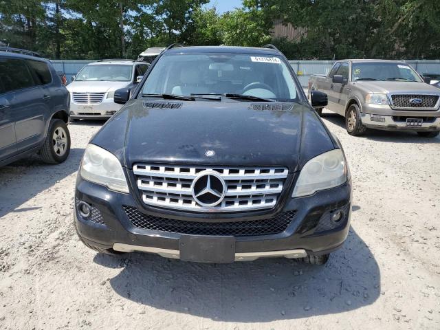 4JGBB8GB8BA669604 - 2011 MERCEDES-BENZ ML 350 4MATIC BLACK photo 5