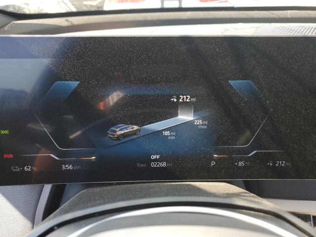 WB523CF09RCS04473 - 2024 BMW IX XDRIVE50 GRAY photo 9