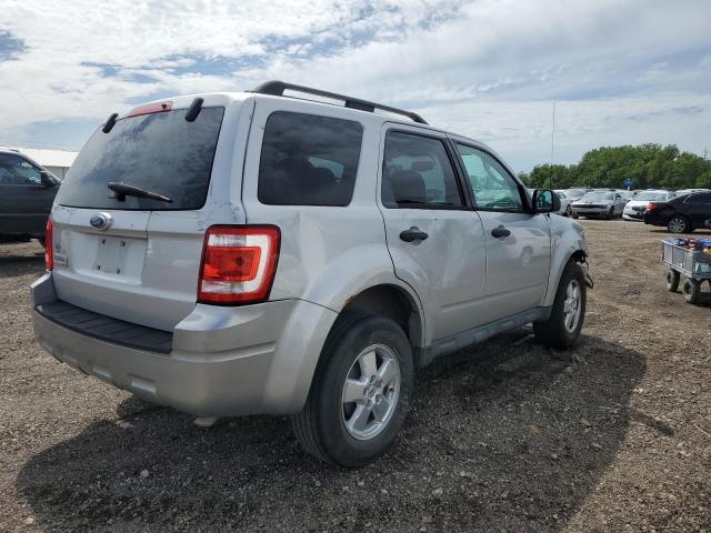 1FMCU03769KA95395 - 2009 FORD ESCAPE XLT SILVER photo 3