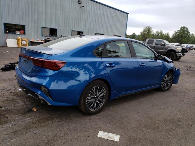 3KPF54AD1PE609698 - 2023 KIA FORTE GT LINE BLUE photo 3