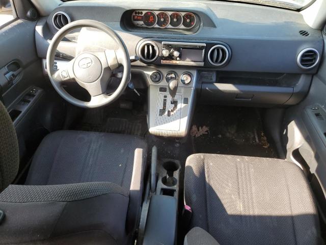 JTLZE4FE8A1101497 - 2010 TOYOTA SCION XB SILVER photo 8