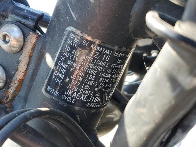 JKAEXEJ18HDA01288 - 2017 KAWASAKI EX650 J შავი ფოტო 9