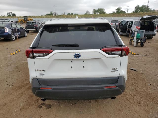 2T3RWRFV8NW140555 - 2022 TOYOTA RAV4 XLE WHITE photo 6