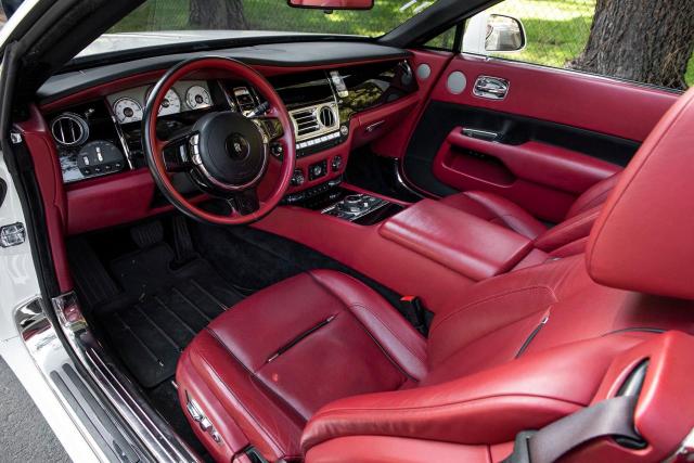 SCA666D51GU102354 - 2016 ROLLS-ROYCE DAWN WHITE photo 5