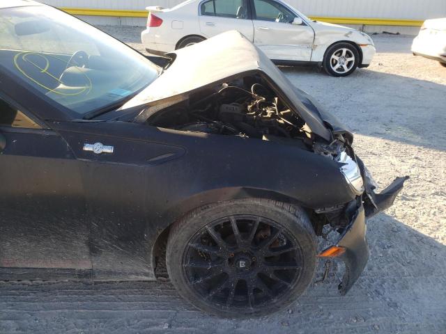 JF1ZNAA12D2724049 - 2013 TOYOTA SCION FR-S შავი ფოტო 9