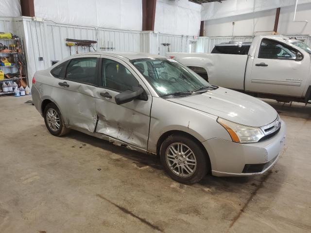 1FAHP35N39W174696 - 2009 FORD FOCUS SE SILVER photo 4