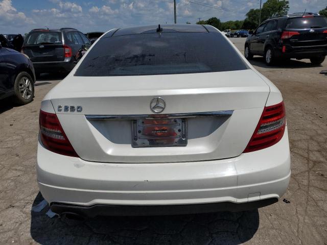 WDDGJ4HB1EG330565 - 2014 MERCEDES-BENZ C 250 WHITE photo 6