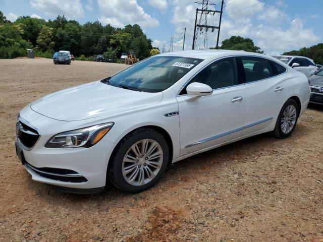 1G4ZN5SZXJU117902 - 2018 BUICK LACROSSE PREFERRED WHITE photo 1