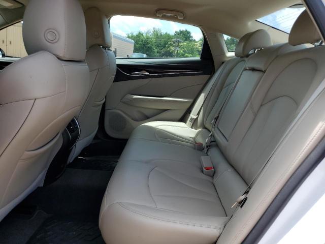 1G4ZN5SZXJU117902 - 2018 BUICK LACROSSE PREFERRED WHITE photo 10