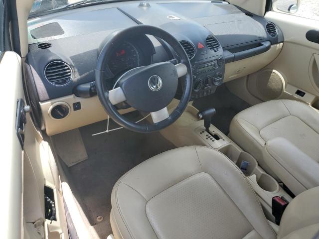 3VWRG3AL2AM004978 - 2010 VOLKSWAGEN NEW BEETLE CREAM photo 8