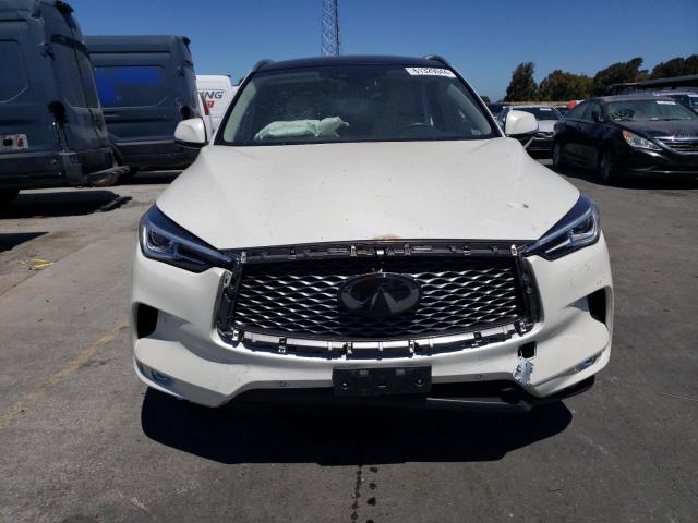 3PCAJ5M37KF107098 - 2019 INFINITI QX50 ESSENTIAL CREAM photo 5