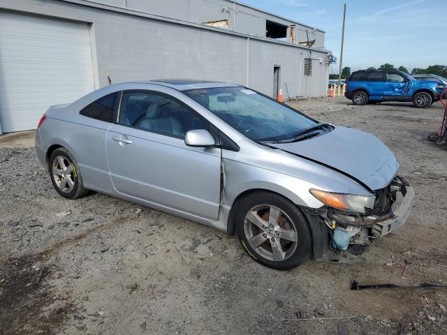 2HGFG12928H573529 - 2008 HONDA CIVIC EXL SILVER photo 4