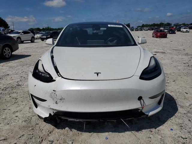 5YJ3E1EA6KF412952 - 2019 TESLA MODEL 3 白色 照片 5
