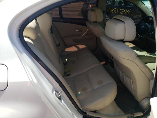 WBANV1C58AC158362 - 2010 BMW 528 XI WHITE photo 6