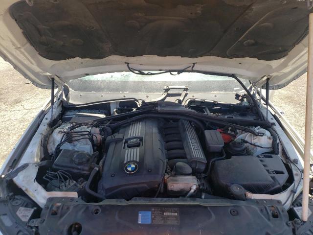 WBANV1C58AC158362 - 2010 BMW 528 XI WHITE photo 7