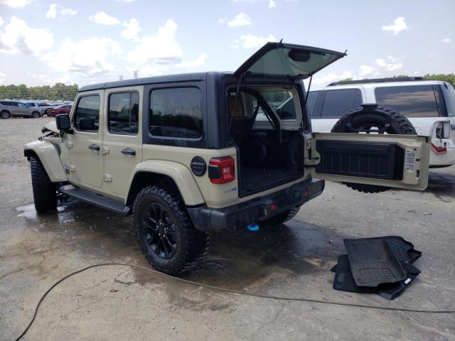 1C4JJXP62NW277175 - 2022 JEEP WRANGLER U SAHARA 4XE BEIGE photo 2