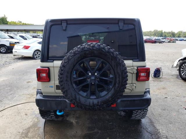 1C4JJXP62NW277175 - 2022 JEEP WRANGLER U SAHARA 4XE BEIGE photo 6