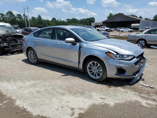 3FA6P0HD0LR249230 - 2020 FORD FUSION SE SILVER photo 4