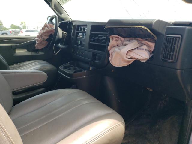 1GCZGGFG1J1339278 - 2018 CHEVROLET EXPRESS G3 WHITE photo 8