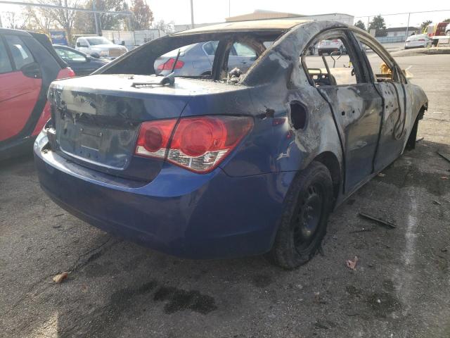 1G1PA5SH8D7174576 - 2013 CHEVROLET CRUZE LS BURN photo 4