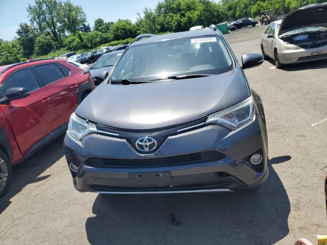 JTMRFREV9GJ081843 - 2016 TOYOTA RAV4 XLE GRAY photo 5