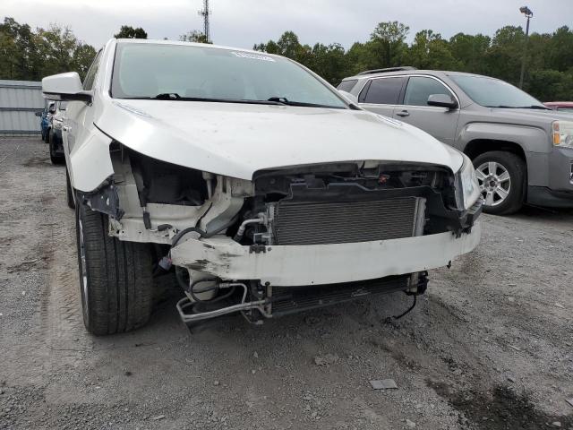 1G4GE5ED2BF147165 - 2011 BUICK LACROSSE CXS BEIGE photo 9