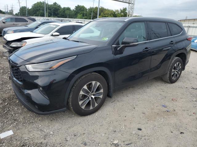 5TDGZRBH9NS240308 - 2022 TOYOTA HIGHLANDER XLE Սև լուսանկար 1