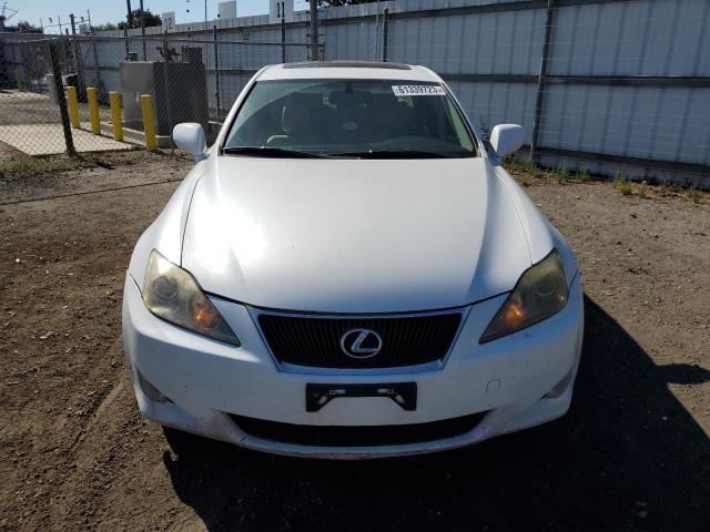 JTHBK262385051528 - 2008 LEXUS IS 250 WHITE photo 5