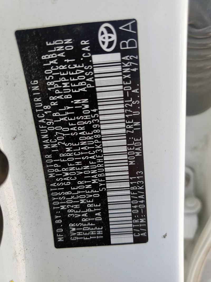 5YFBURHE3KP889354 - 2019 TOYOTA COROLLA L WHITE photo 12