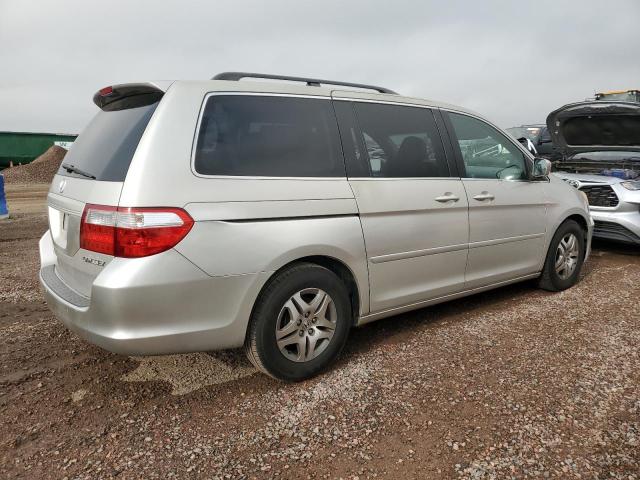 5FNRL387X5B041116 - 2005 HONDA ODYSSEY EXL SILVER photo 3