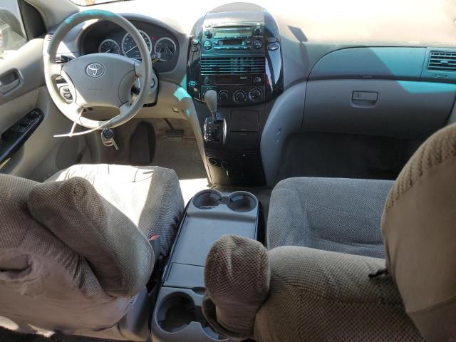 5TDZA23CX5S319478 - 2005 TOYOTA SIENNA CE SILVER photo 8