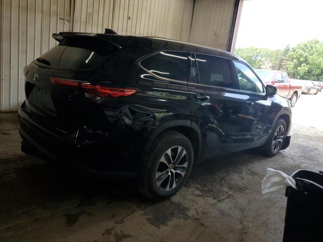 5TDGZRBH8MS147231 - 2021 TOYOTA HIGHLANDER XLE BLACK photo 3