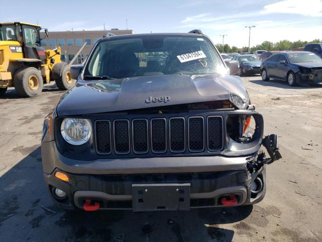 ZACNJBC18KPK70753 - 2019 JEEP RENEGADE TRAILHAWK GRAY photo 5