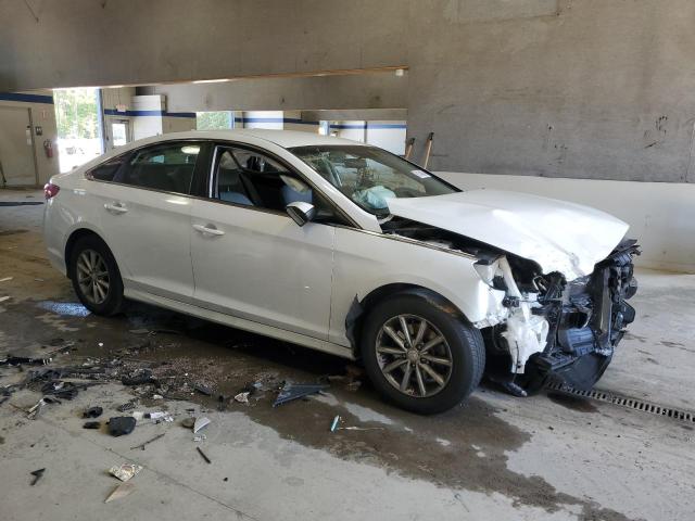 5NPE24AF0KH780887 - 2019 HYUNDAI SONATA SE أبيض صورة 4