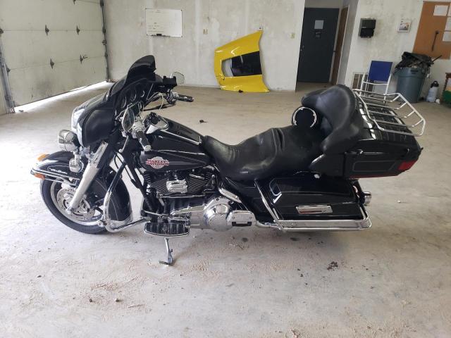 1HD1FC41X7Y671743 - 2007 HARLEY-DAVIDSON FLHTCUI 黑色 照片 3