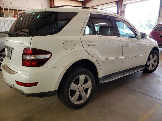 4JGBB8GB9BA748750 - 2011 MERCEDES-BENZ ML 350 4MATIC WHITE photo 3