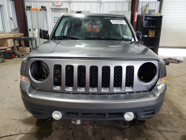 1C4NJRFB5DD249621 - 2013 JEEP PATRIOT LATITUDE GRAY photo 5